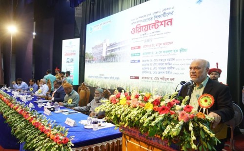 দেশের খাদ্য ও পুষ্টি নিরাপত্তায় বাকৃবির অবদান গুরুত্বপূর্ণ: ইউজিসি চেয়ারম্যান 